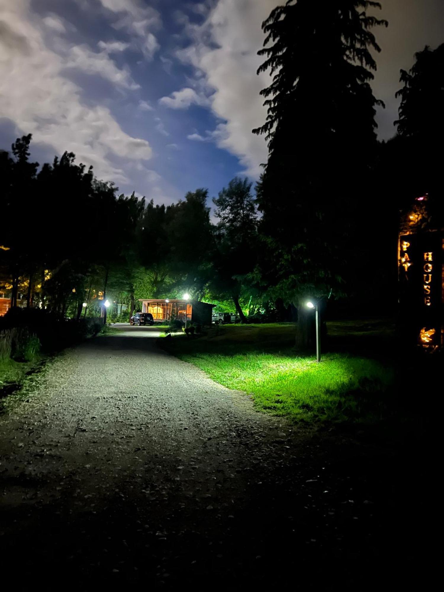 Hotel Patagonia House Coyhaique Exterior foto